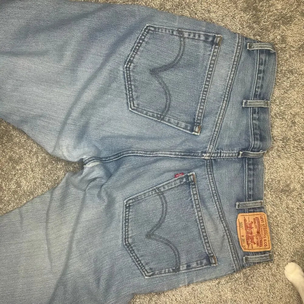 Levi’s 505 Men's Size 38x30 distressed soft broken in Jeans Denim Pants